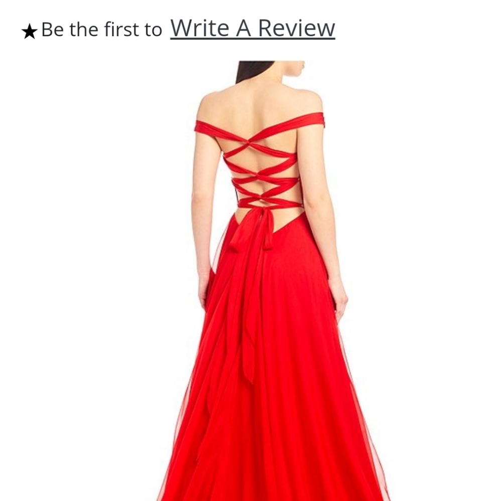 Red evening dress La Femme